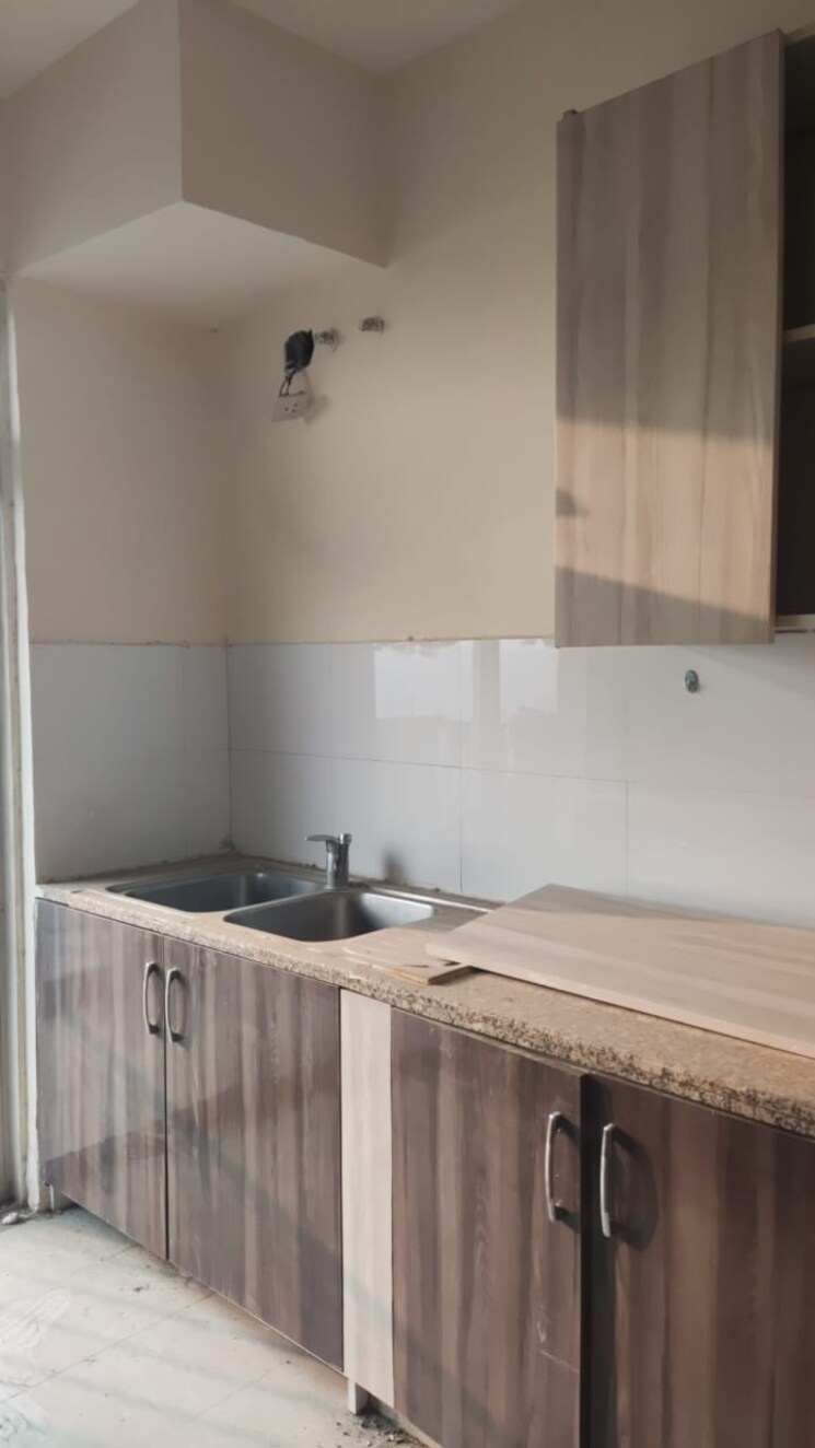 Kitchen, manesar 3 Bedroom 1940 Sq.Ft. Apartment In Manesar Gurgaon 9345621