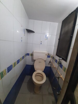 Bathroom in 1 BHK Apartment at Dombivli East – for Rent