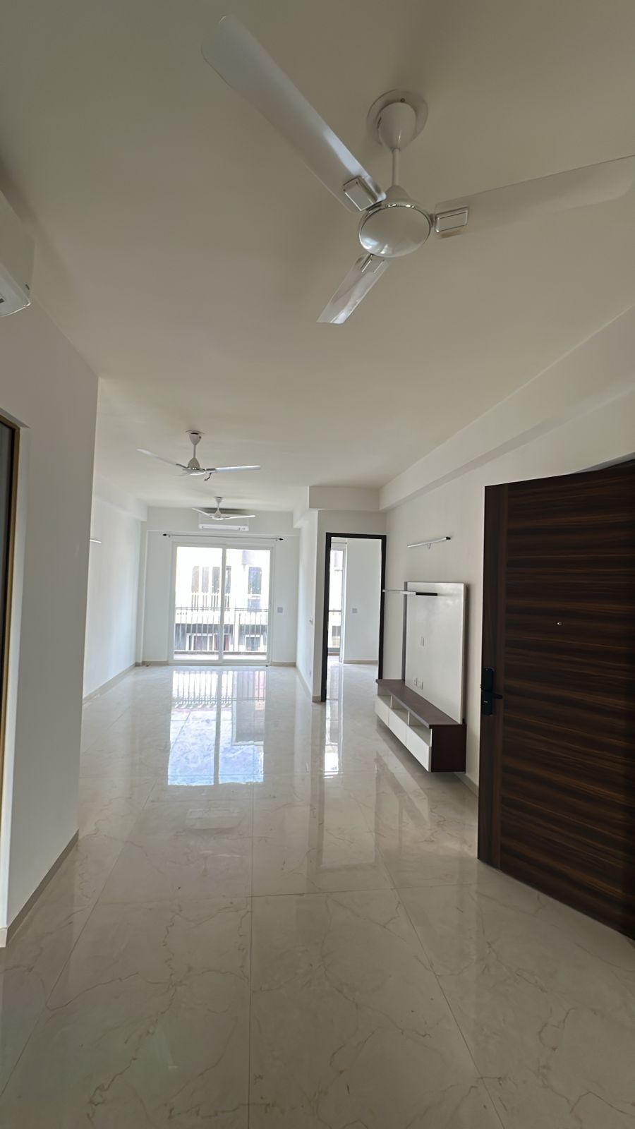 3 BHK + Extra Room Builder Floor For Rent in SS The Palladians