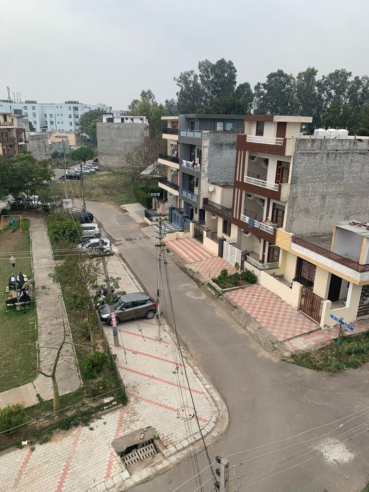 Balcony, sector 77 6 Bedroom 1361 Sq.Ft. Independent House In Sector 77 Mohali 9345680