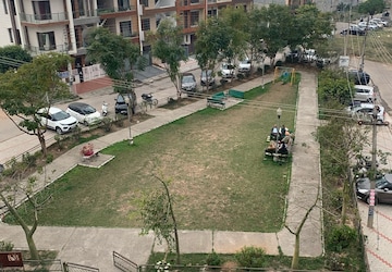 6 BHK Independent House – Exterior View View at Sector 77 - for Sale
