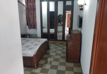 Bedroom in 2 BHK Builder Floor at Green Park Extension – for Rent
