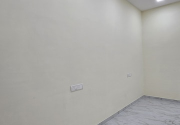 Room in 1 BHK Apartment at Regency Estate, Dombivli East – for Rent