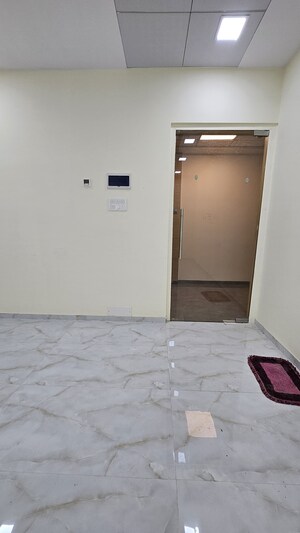 Room in 1 BHK Apartment at Regency Estate, Dombivli East – for Rent