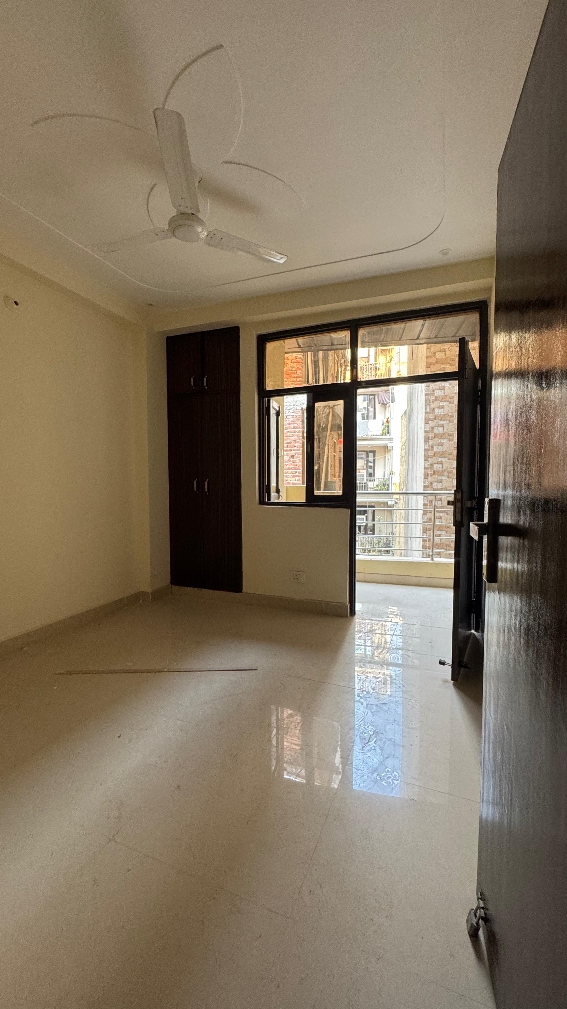 2 BHK + Servant Room Builder Floor For Rent in Risland Sky Mansion
