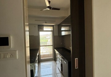 Furnished Amenities in 2 BHK Apartment at JP Decks, Goregaon East – for Rent