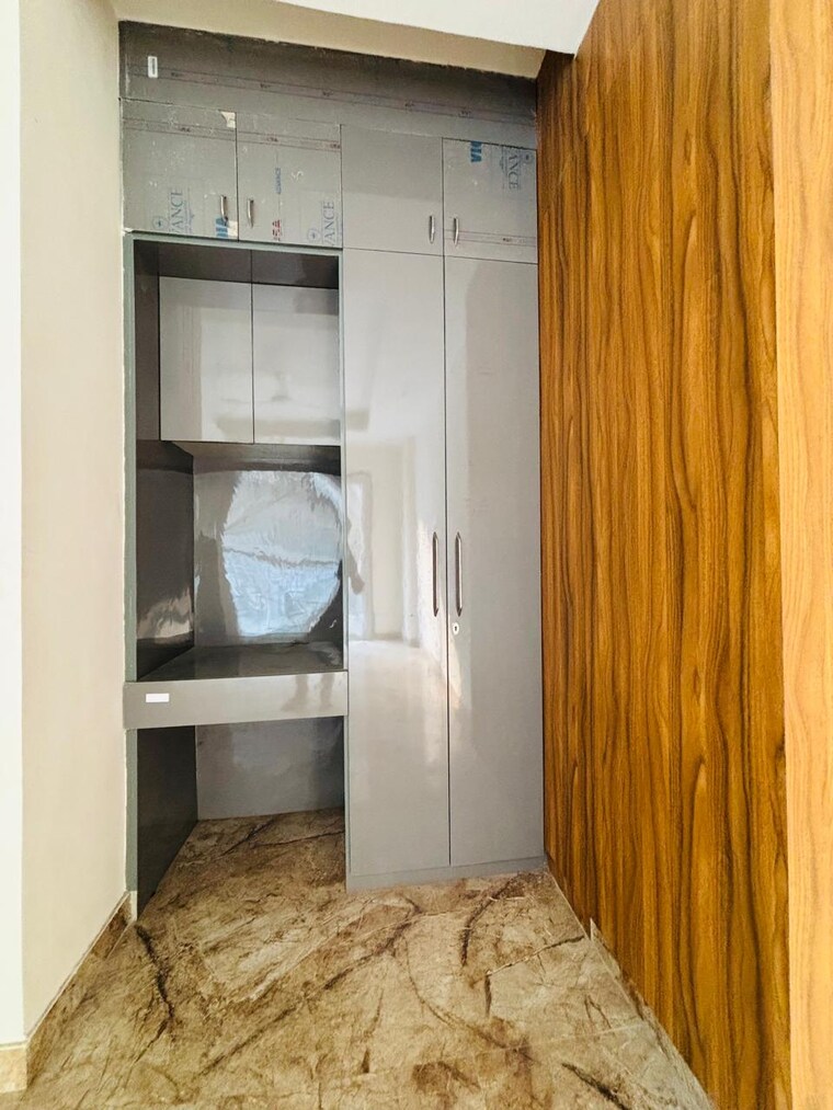 Bathroom, sector 46 Studio 700 Sq.Ft. Builder Floor In Sector 46 Gurgaon 9345998