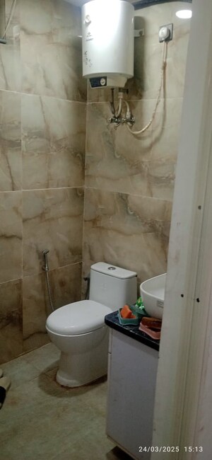 Bathroom in 1 RK Builder Floor at Sector 22b – for Rent