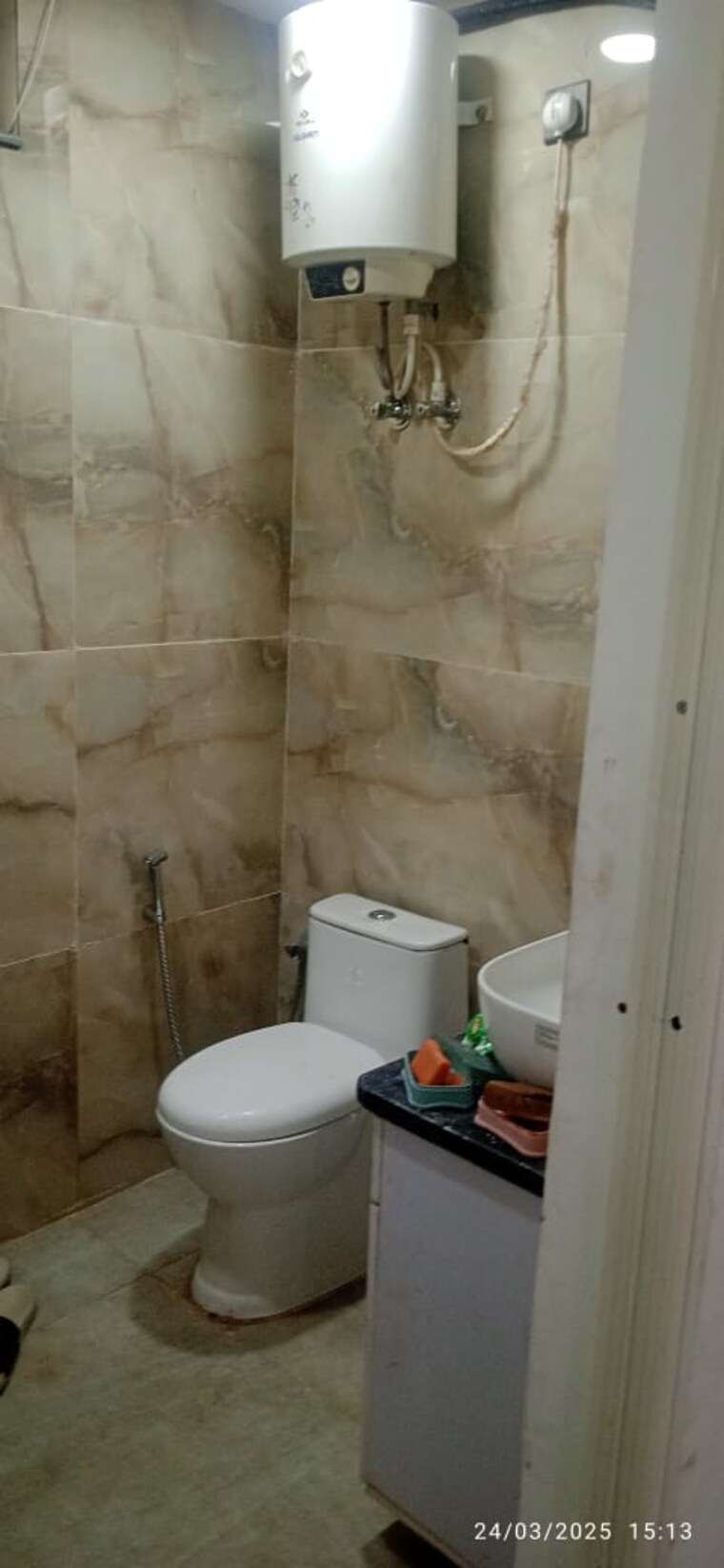 Bathroom, sector 22b 1 RK 450 Sq.Ft. Builder Floor In Sector 22b Gurgaon 9345991