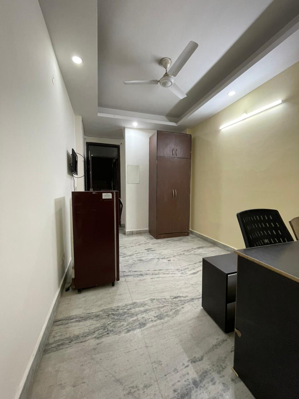 1 BHK + Servant Room Builder Floor For Rent in Palm Residency Chhatarpur