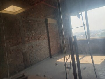  Office Space in IT/SEZ For Sale in Sector 27c