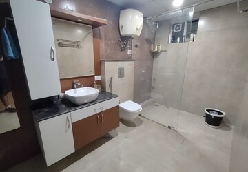 Team Area in 4 BHK Apartment at SLF Sunshine Avenue, Sector 28 – for Sale