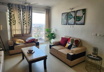 Living Room in 4 BHK Apartment at SLF Sunshine Avenue, Sector 28 – for Sale