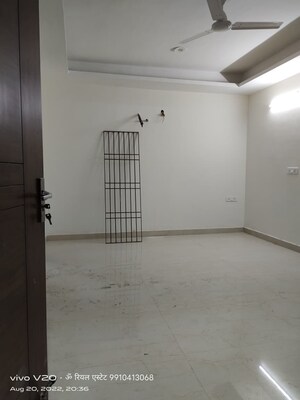 2 BHK Builder Floor For Rent in Risland Sky Mansion, Chattarpur