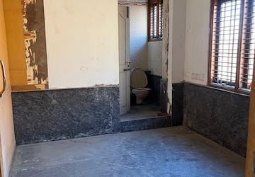 Room in 4 BHK Builder Floor at Old Rajinder Nagar – for Sale