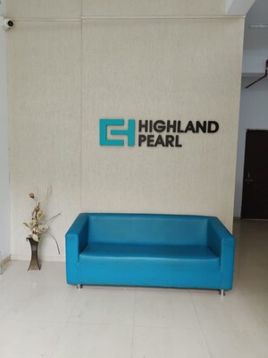 Furnished Amenities in 1 BHK Apartment at Highland Pearl, Thane West – for Rent