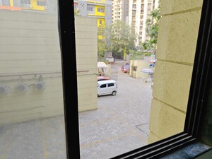 Parking in 1 BHK Apartment at Highland Pearl, Thane West – for Rent