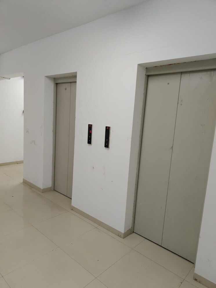 Room, highland-pearl 1 Bedroom 475 Sq.Ft. Apartment In Thane West Thane 9346048