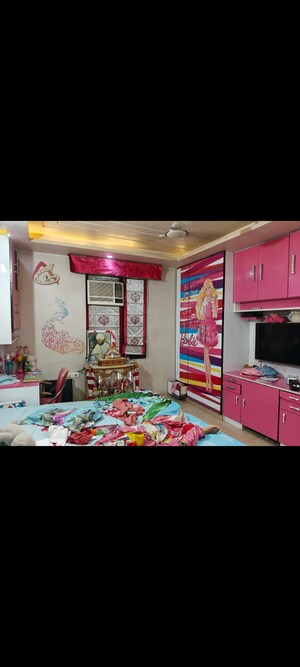 Bedroom in 3 BHK Builder Floor at Paschim Vihar – for Sale