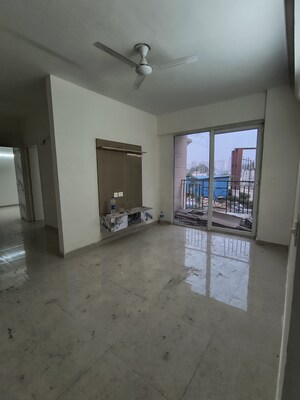 Living Room in 2 BHK Apartment at Sector 37d – for Rent