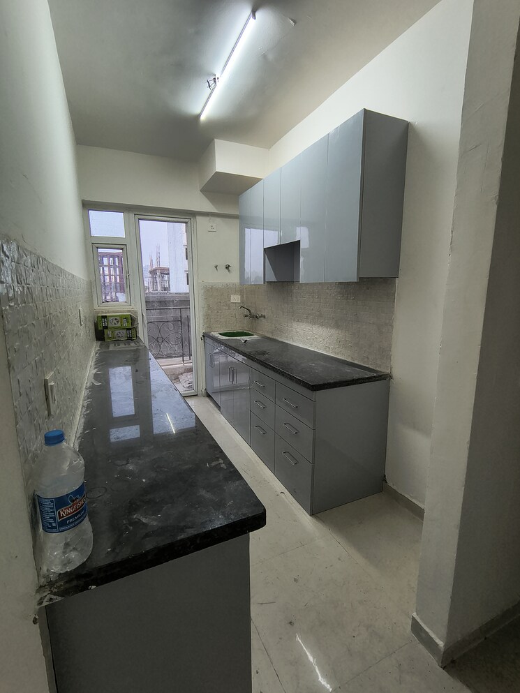 Kitchen, sector 37d 2 Bedroom 685 Sq.Ft. Apartment In Sector 37d Gurgaon 9346114