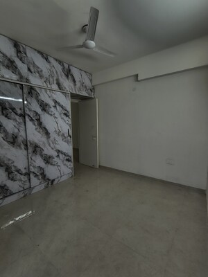 2 BHK Apartment For Rent in Sector 37d