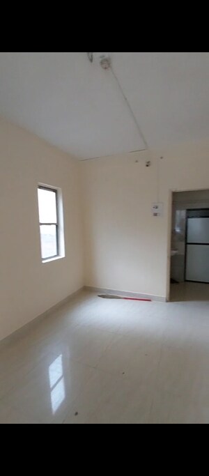 Room in 1 BHK Apartment at Regency Estate, Dombivli East – for Rent