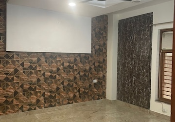 Bedroom in 3 BHK Builder Floor at Sector 28 – for Sale