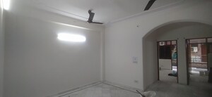Room in 2 BHK Builder Floor at Khirki Extension – for Rent