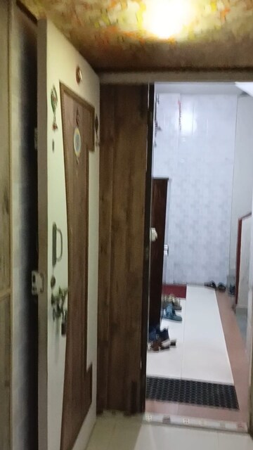  2 BHK Apartment at Borivali East – for Rent