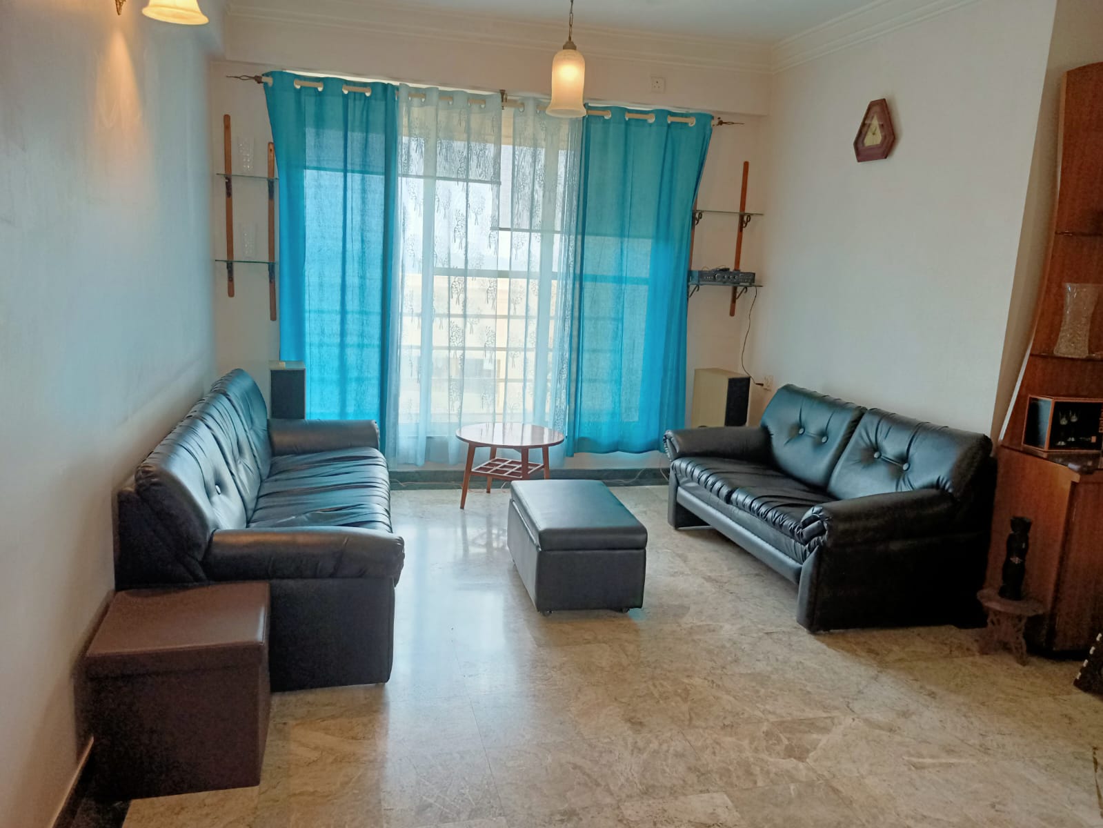 3 BHK + Servant Room Apartment For Rent in Hiranandani Estate