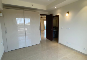 Room in 3.5 BHK Apartment at ATS Triumph, Dhanwapur – for Rent