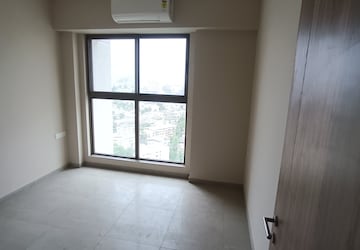 Room in 3 BHK Apartment at Birla Vanya, Kalyan West – for Rent