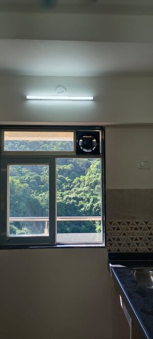 Room in 1 BHK Apartment at Mahavir Square, Manpada – for Rent