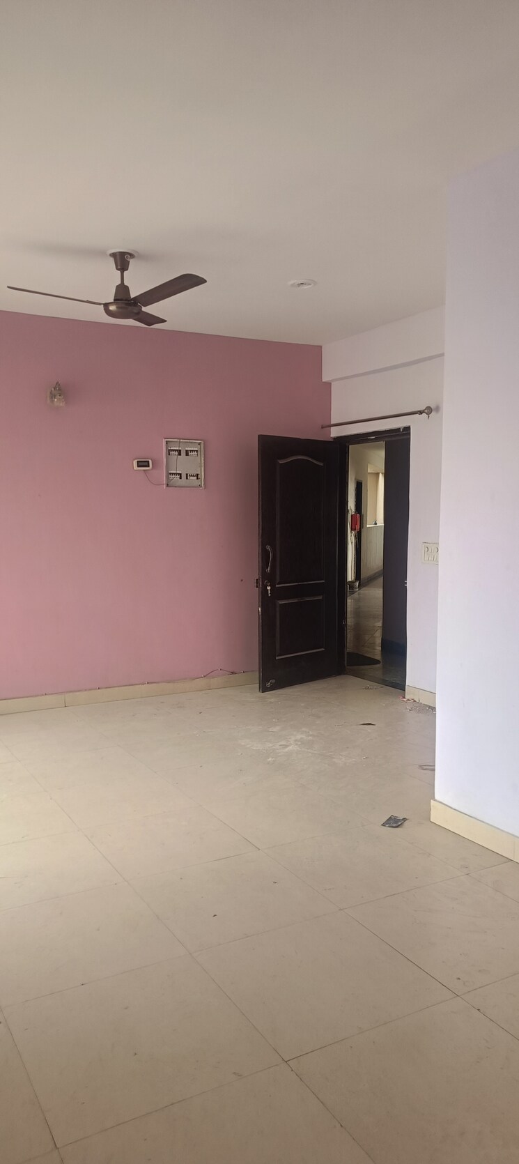 Room, aims-golf-avenue-ii 3 Bedroom 1455 Sq.Ft. Apartment In Sector 75 Noida 9346239