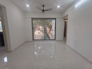 Room in 2 BHK Apartment at Shree Krishna Om Niwas, Chembur – for Rent