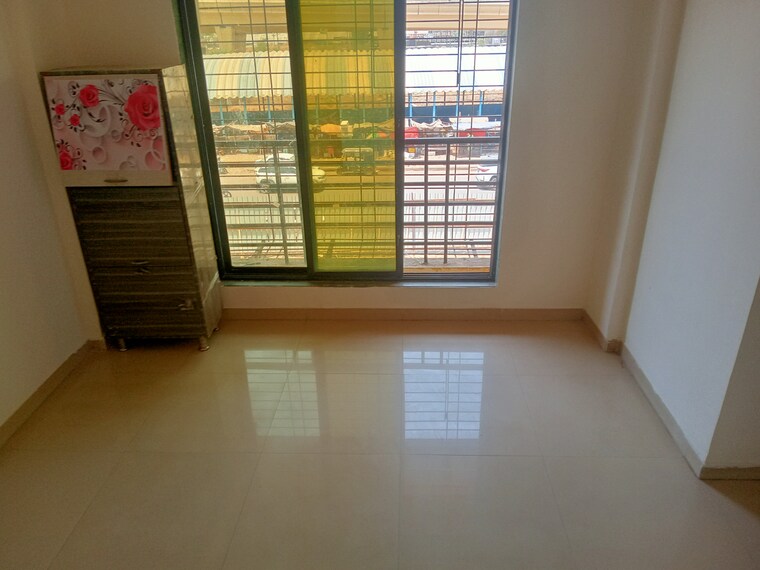 Hall, hitesh-shree-saraswati-arcade 1 RK 430 Sq.Ft. Apartment In Taloja Navi Mumbai 9346383