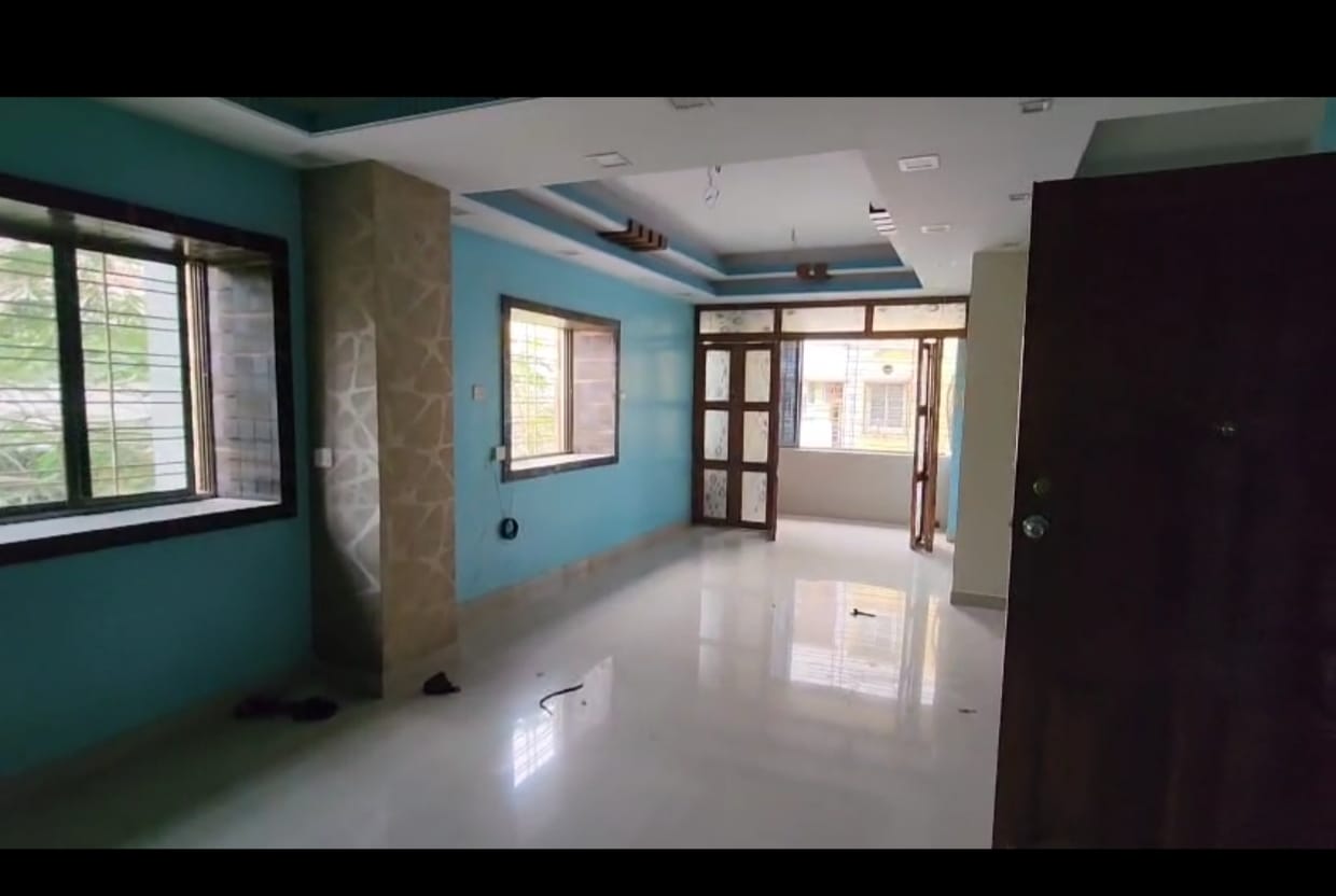3 BHK Apartment For Sale in Lake Town Block A