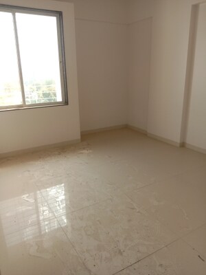 Room in 3 BHK Apartment at Bhosale Nagar – for Rent