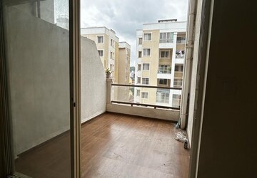 Room in 2 BHK Apartment at Baner – for Sale