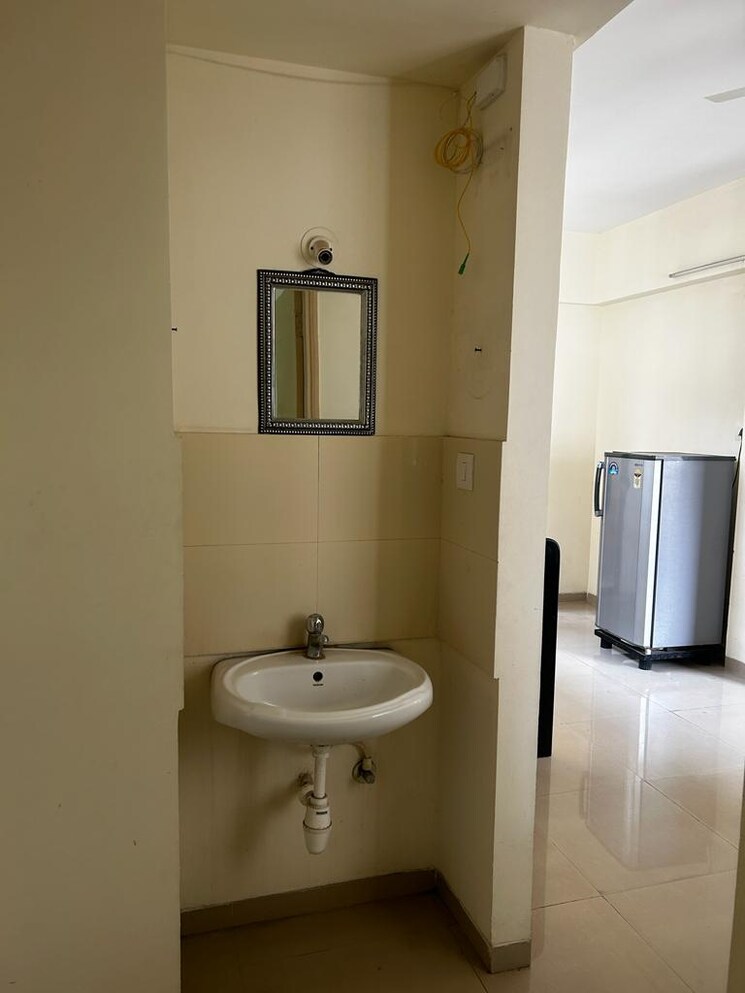 Bathroom, baner 2 Bedroom 1119 Sq.Ft. Apartment In Baner Pune 9346496