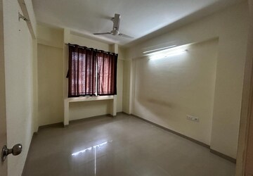 Room in 2 BHK Apartment at Baner – for Sale
