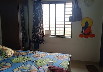 Bedroom in 3 BHK Apartment at Bakeri Swara, Makarpura – for Rent