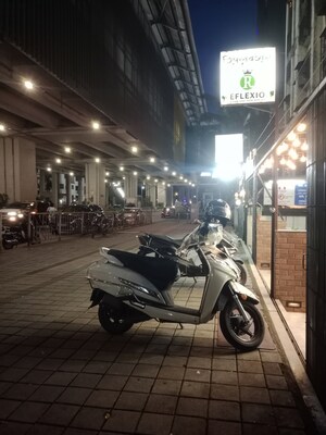 Parking in  Shop at Green Woods CHS, Borivali West – for Sale