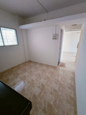 Room in 2 BHK Apartment at Wadgaon Sheri – for Rent