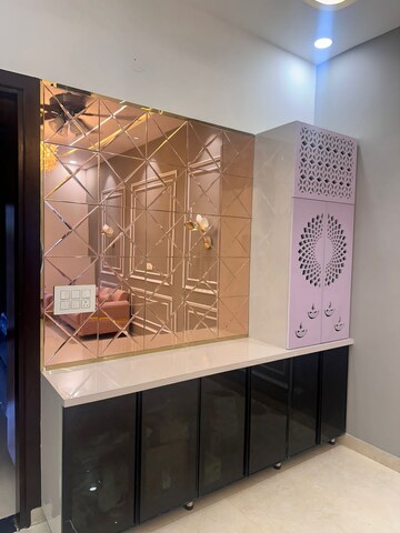 Furnished Amenities in 4 BHK Villa at Sector 125 – for Sale