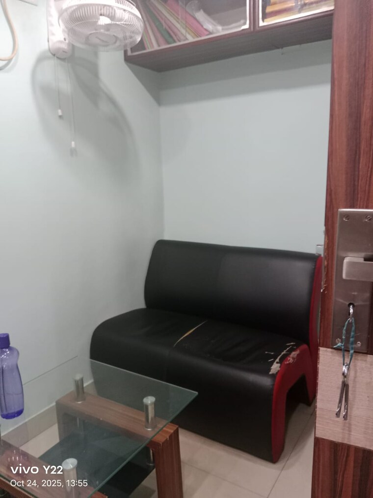 Living Room, bbd bagh Commercial Office Space 270 Sq.Ft. In Bbd Bagh Kolkata 9346629