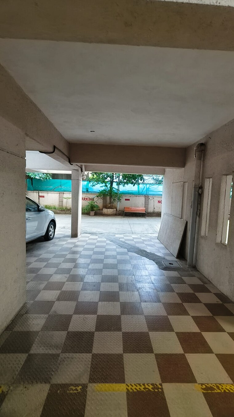  Parking, wadgaon sheri 2 Bedroom 964 Sq.Ft. Apartment In Wadgaon Sheri Pune 9346655