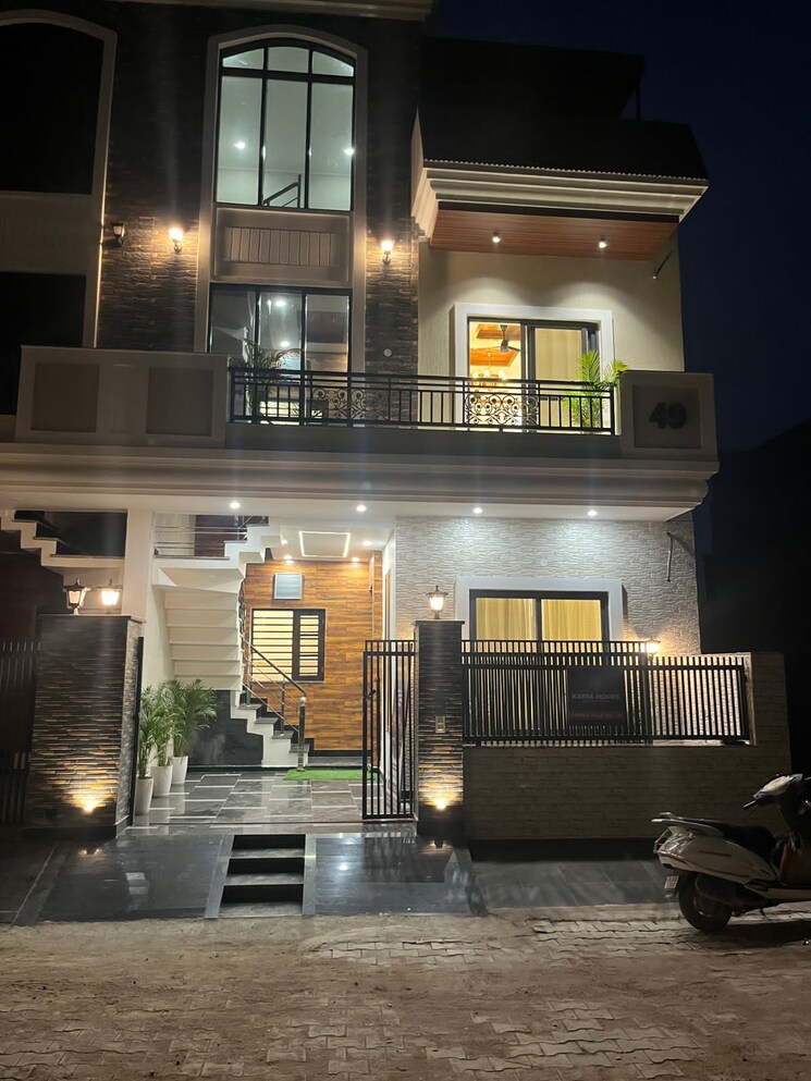 Exterior View, sector 125 4 Bedroom 118 Sq.Yd. Villa In Sector 125 Mohali 9346685