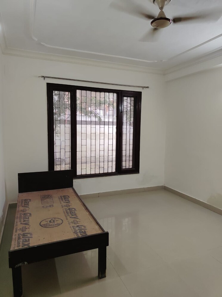 Room, sushant-lok-3 2 Bedroom 2200 Sq.Ft. Builder Floor In Sector 57 Gurgaon 9346697